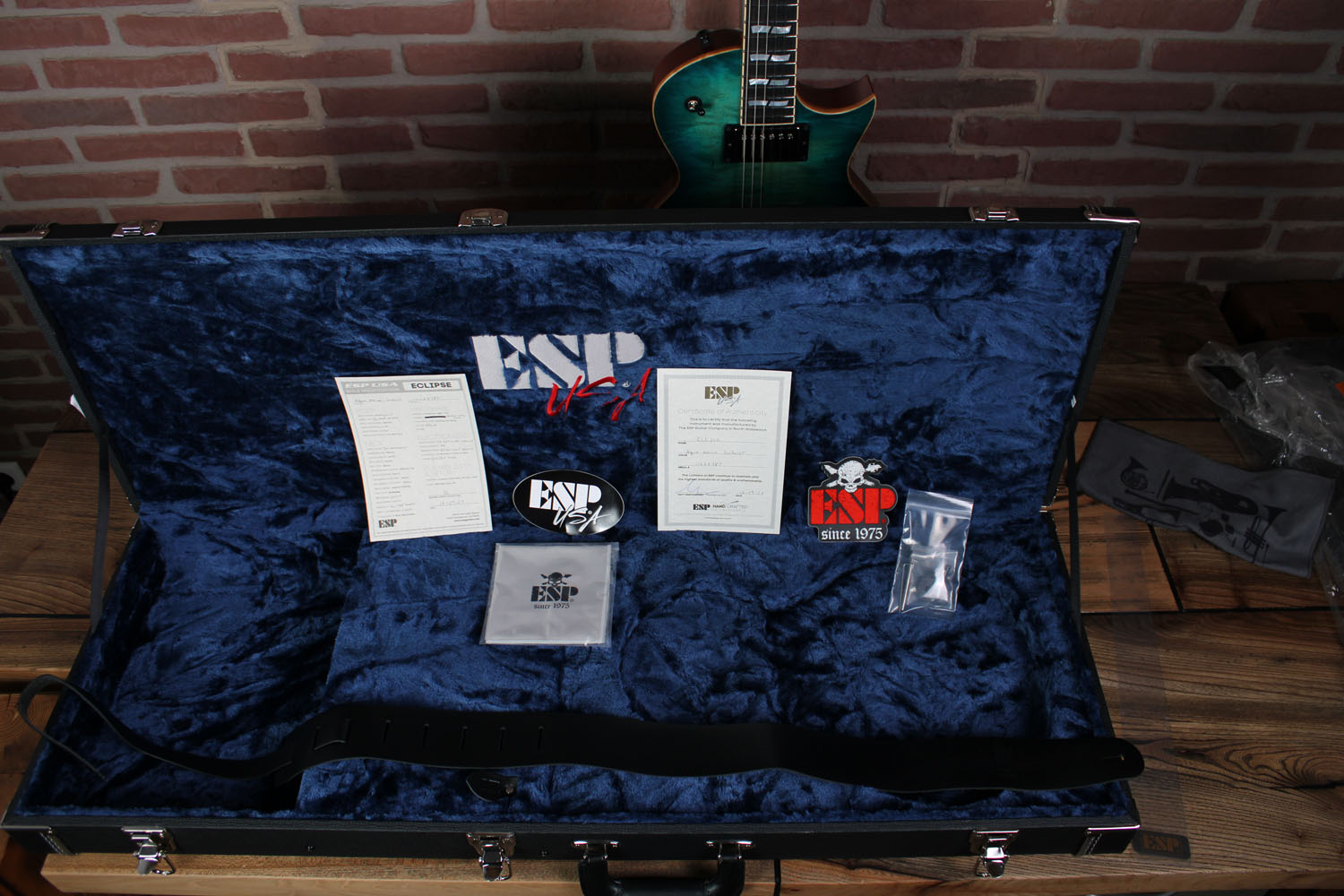 USA Eclipse QM SD BH  Aqua Marine Sunburst